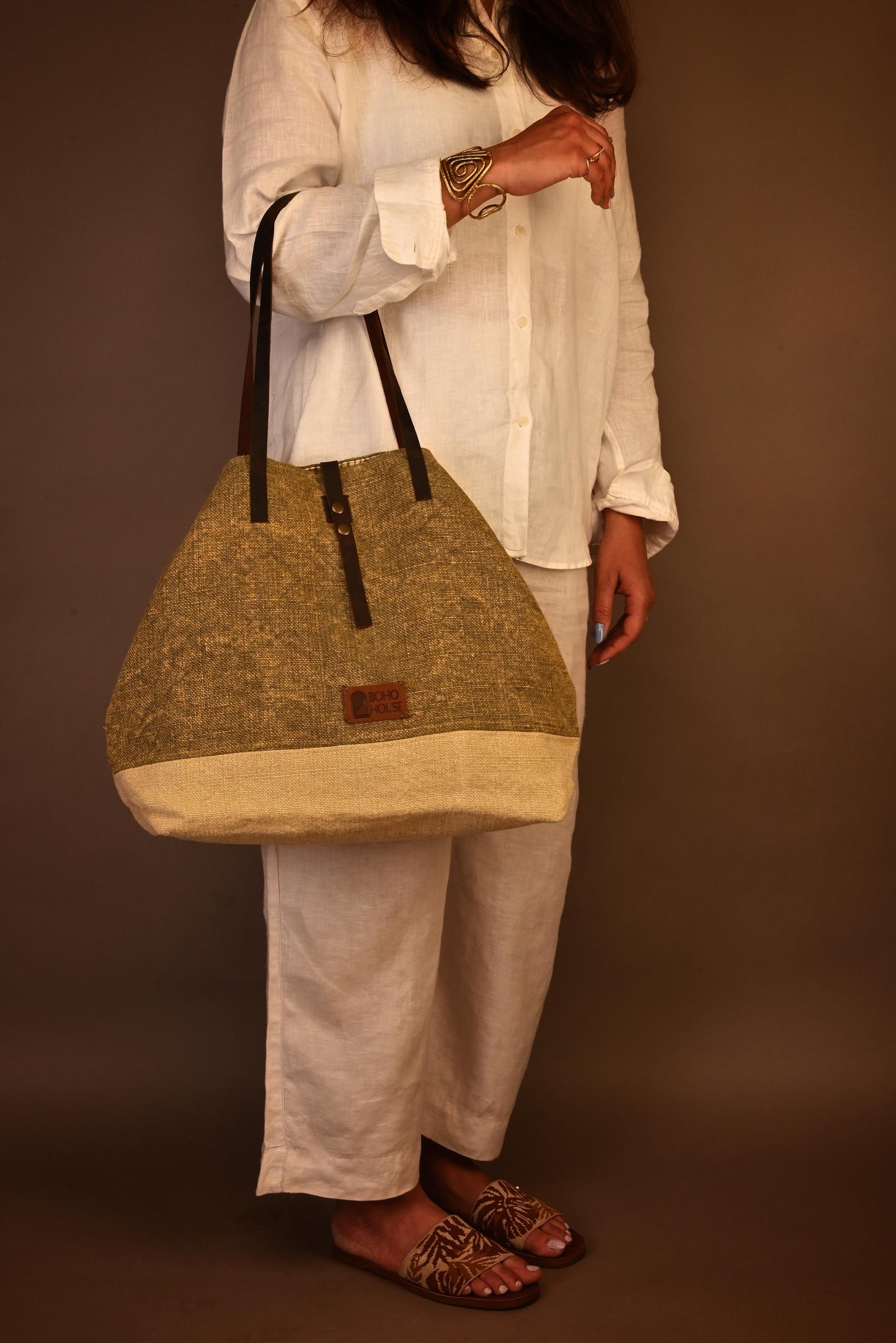 The Summit Tote // Olive Grove