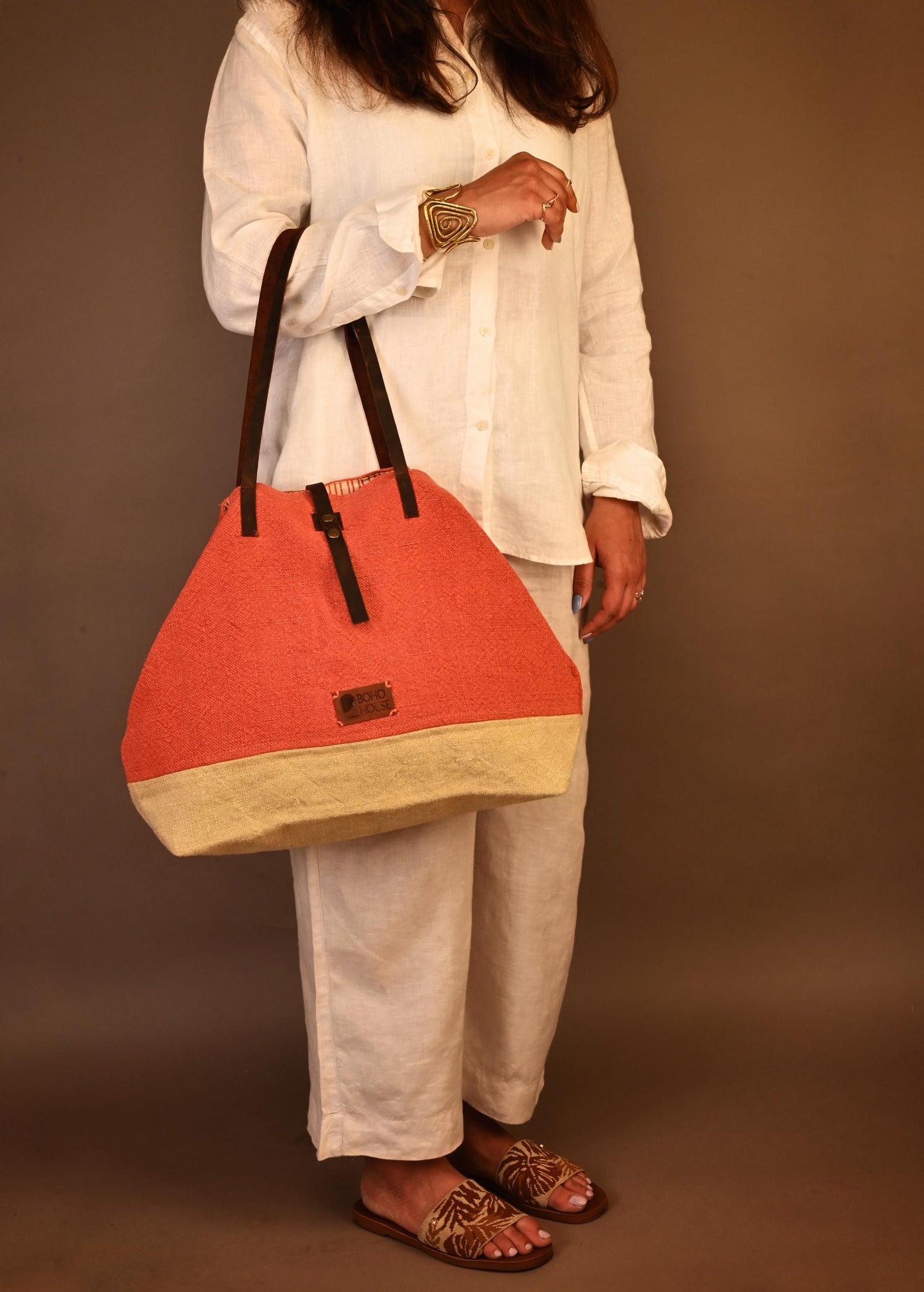 The Summit Tote // Scarlet Elegance