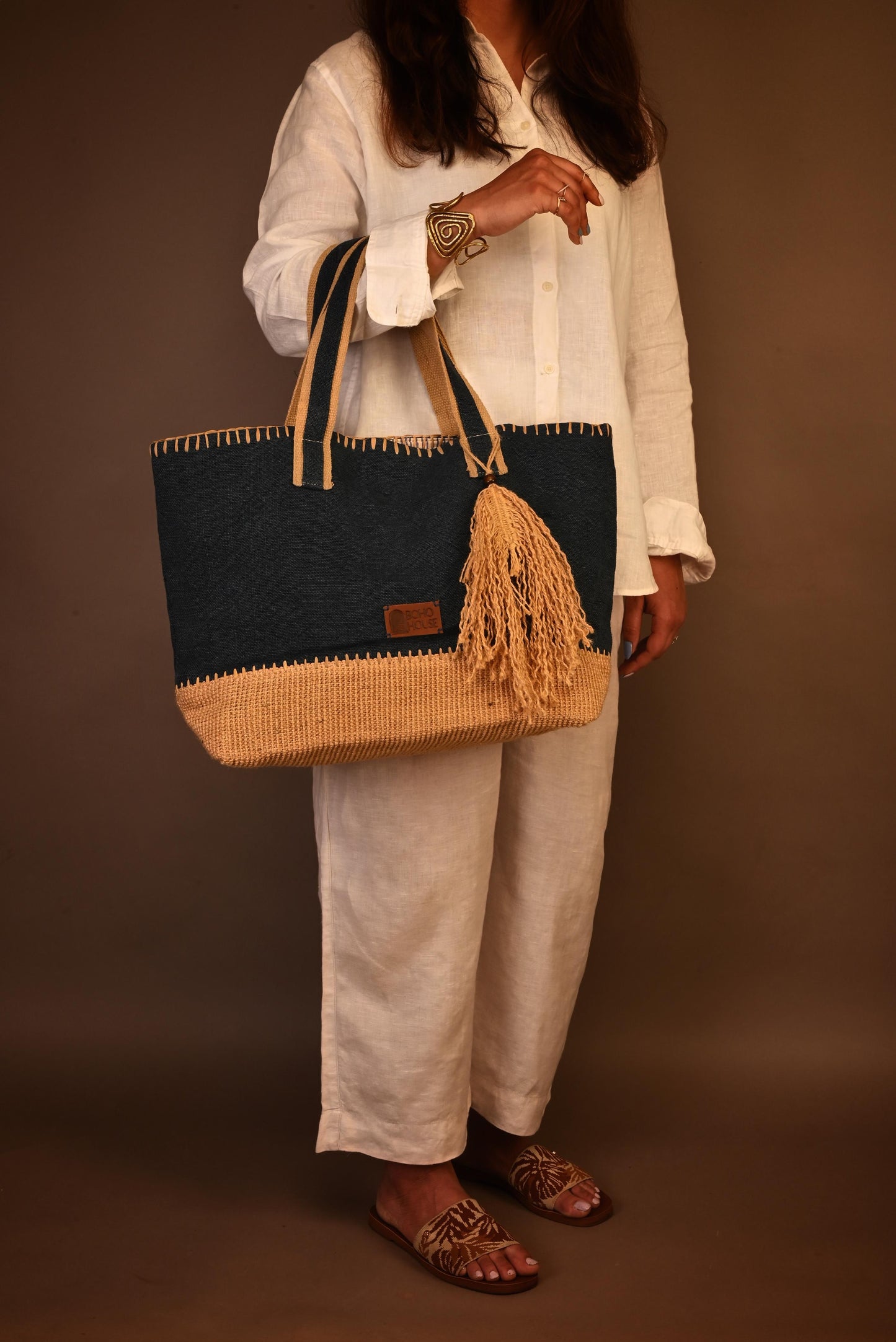 The Coastal Charm // Royal Indigo
