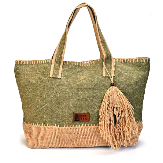 The Coastal Charm // Olive Grove